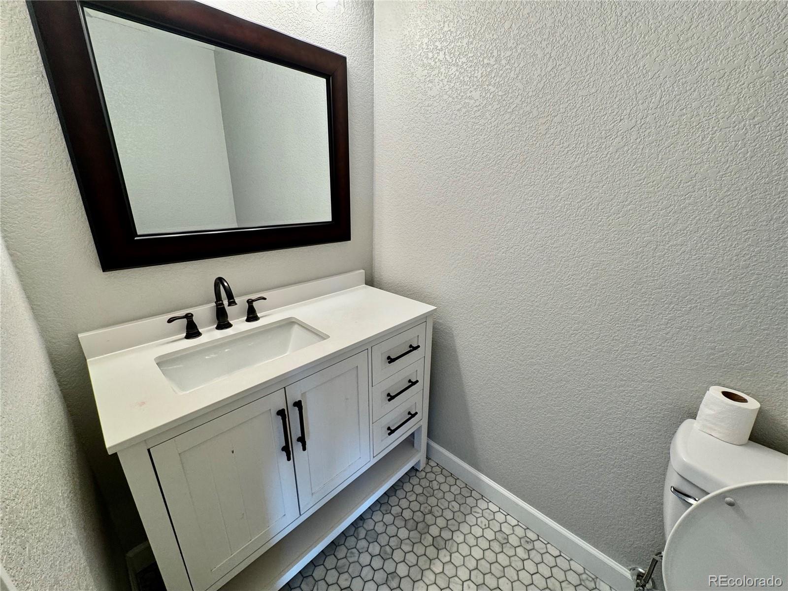 MLS Image #11 for 1285  colorado boulevard,denver, Colorado