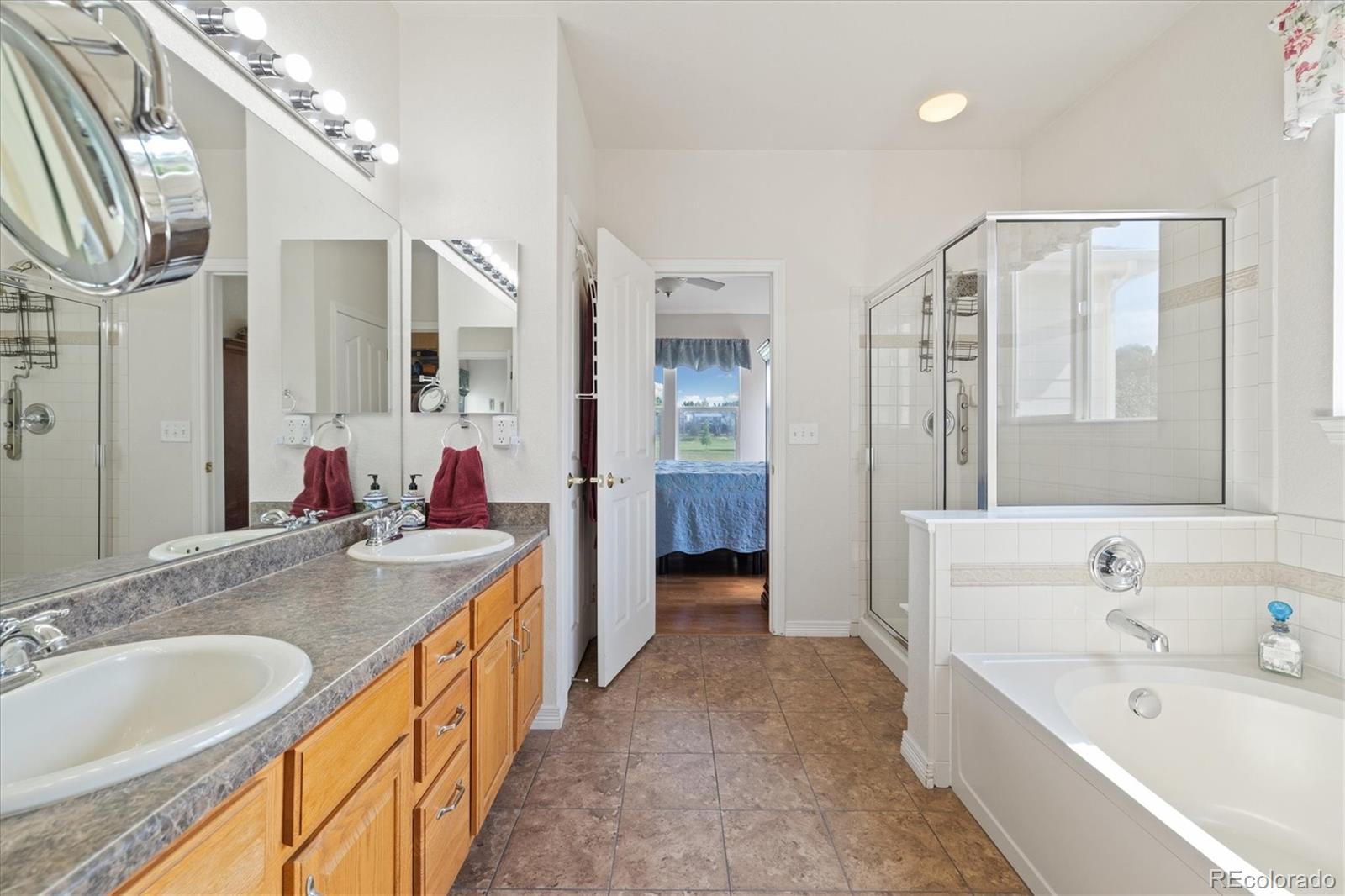 MLS Image #15 for 12522  locust way,thornton, Colorado