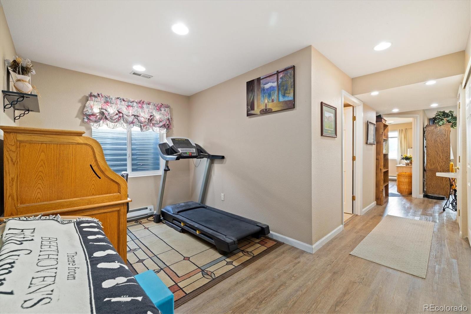 MLS Image #26 for 12522  locust way,thornton, Colorado