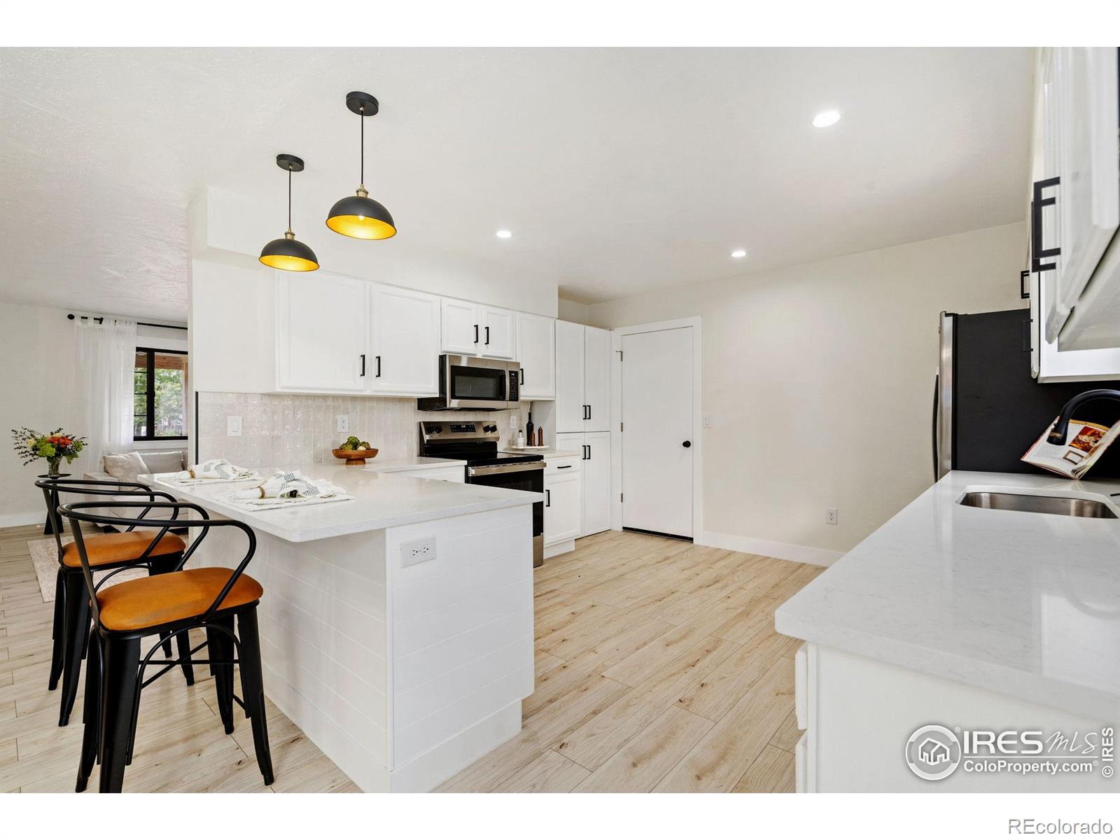 MLS Image #9 for 1508  rancho way,loveland, Colorado