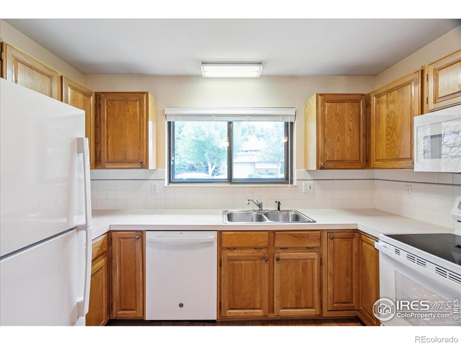 MLS Image #9 for 1001  strachan drive,fort collins, Colorado