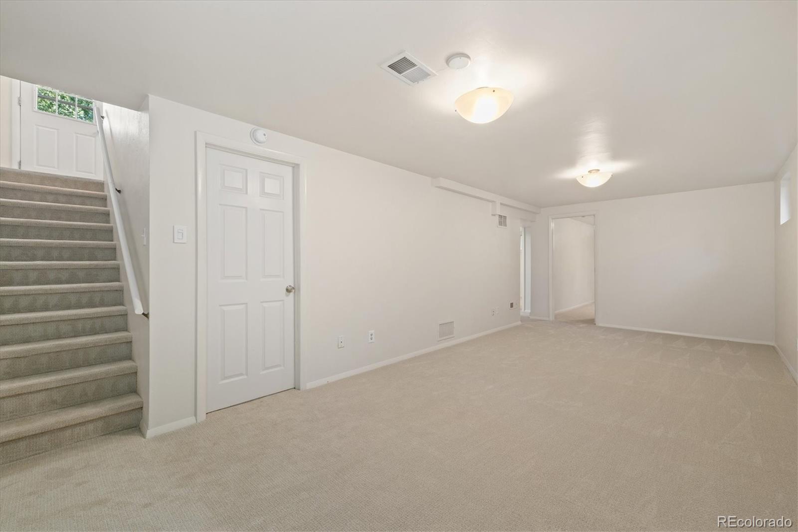 MLS Image #19 for 15940 w 3rd place,golden, Colorado