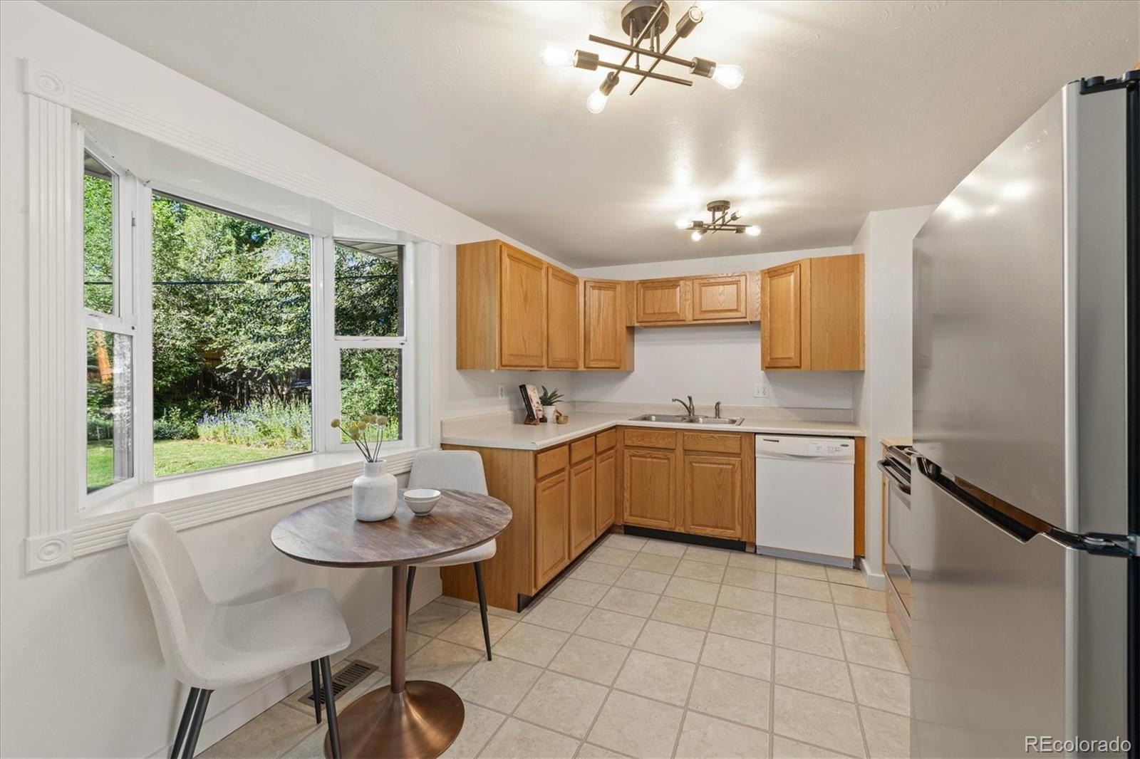 MLS Image #6 for 15940 w 3rd place,golden, Colorado