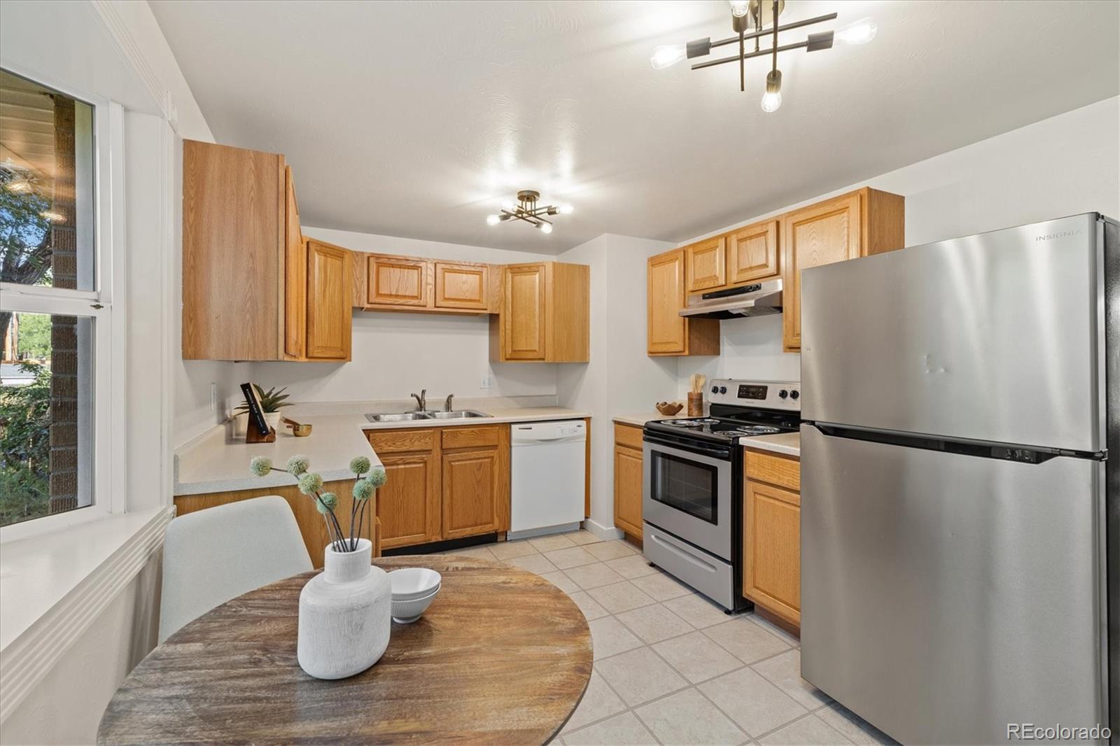 MLS Image #7 for 15940 w 3rd place,golden, Colorado