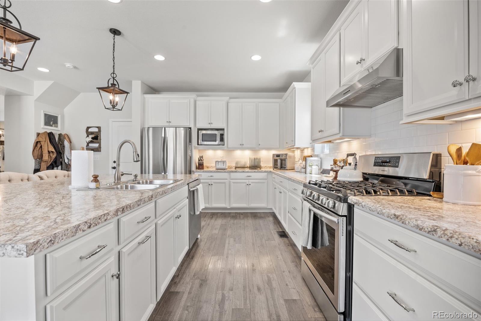 MLS Image #13 for 3535  raintree lane,dacono, Colorado
