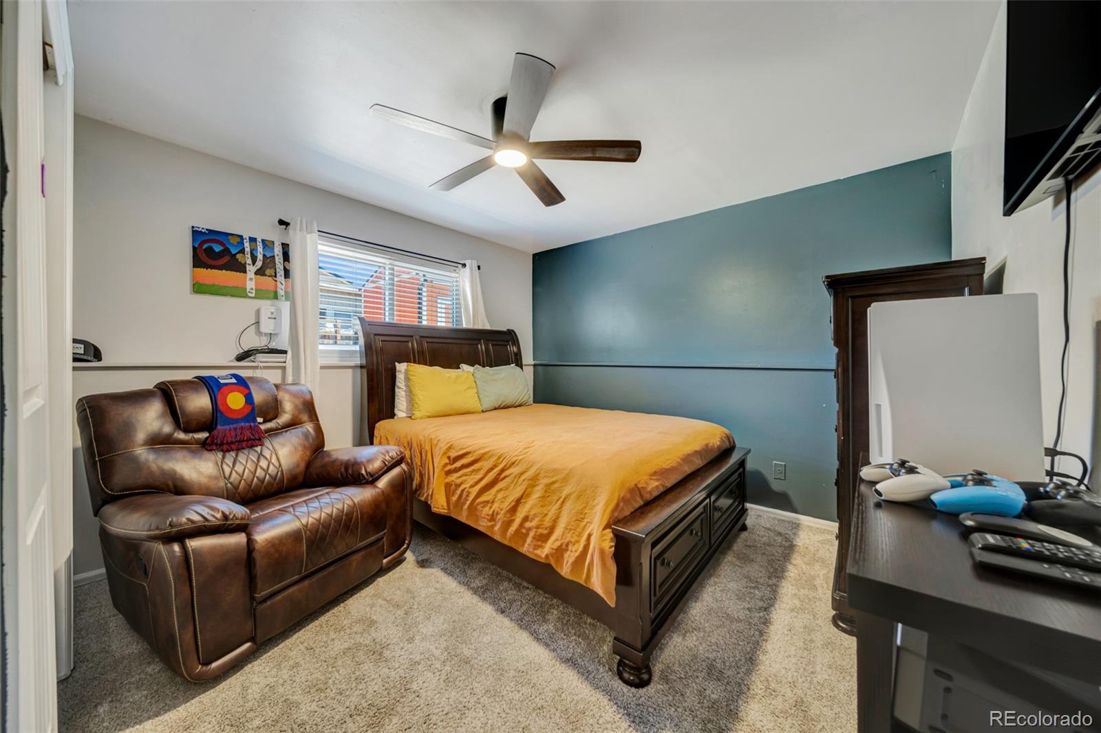 MLS Image #11 for 14601 e elk place,denver, Colorado
