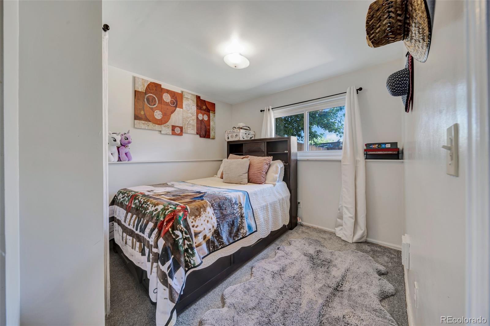 MLS Image #14 for 14601 e elk place,denver, Colorado