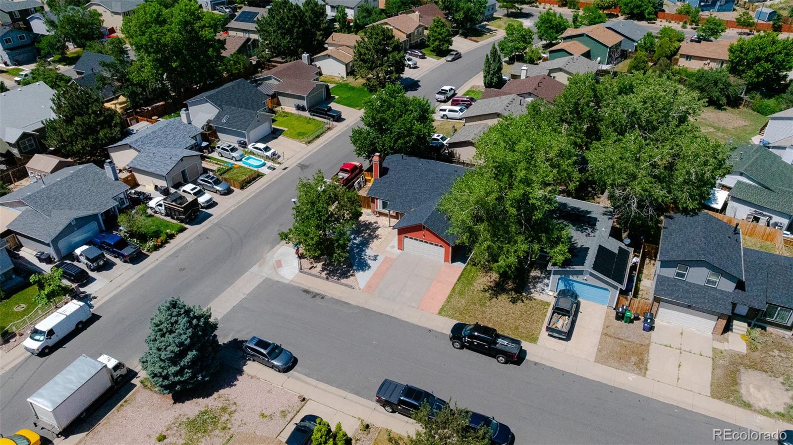 MLS Image #20 for 14601 e elk place,denver, Colorado