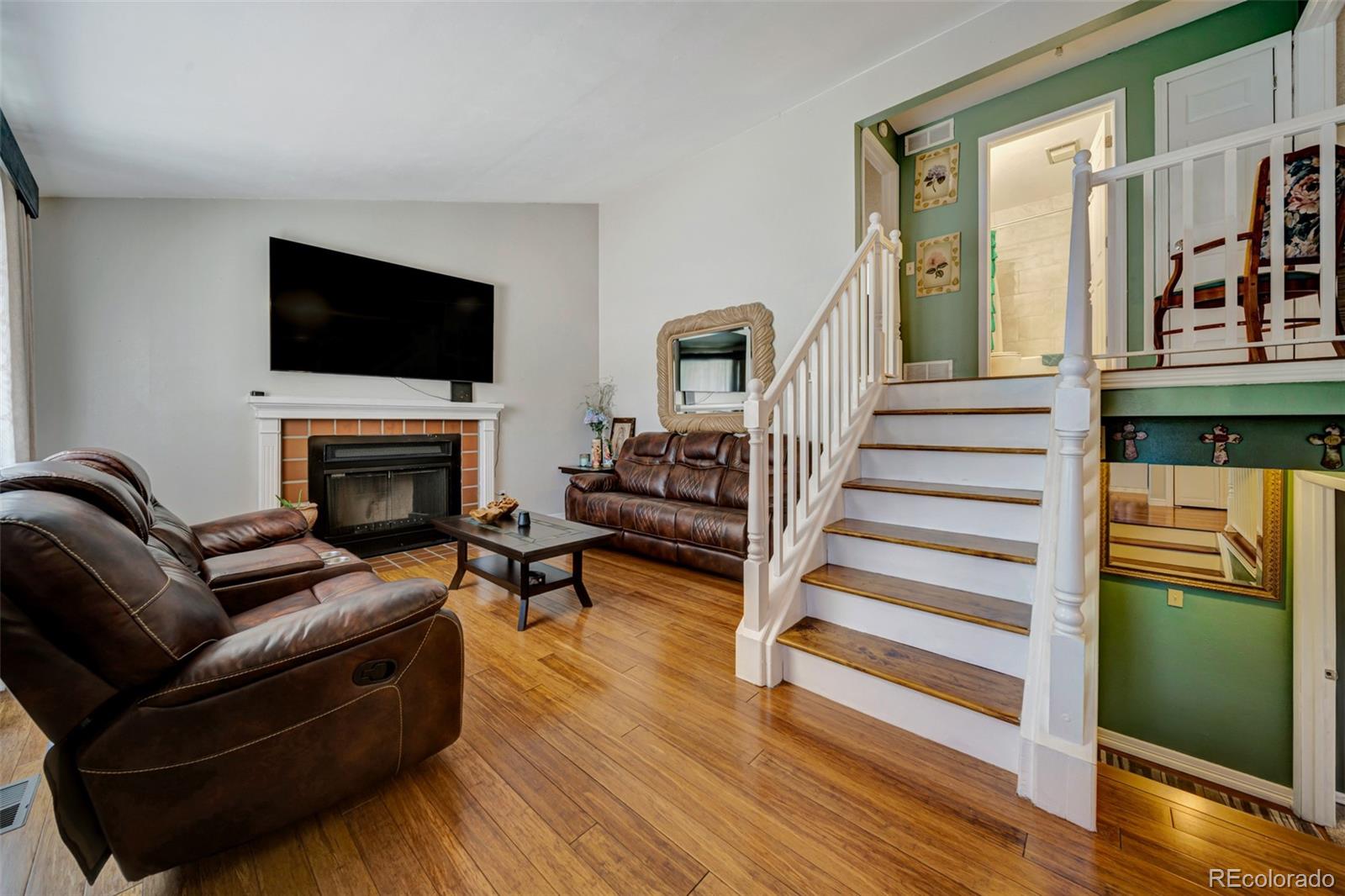 MLS Image #7 for 14601 e elk place,denver, Colorado