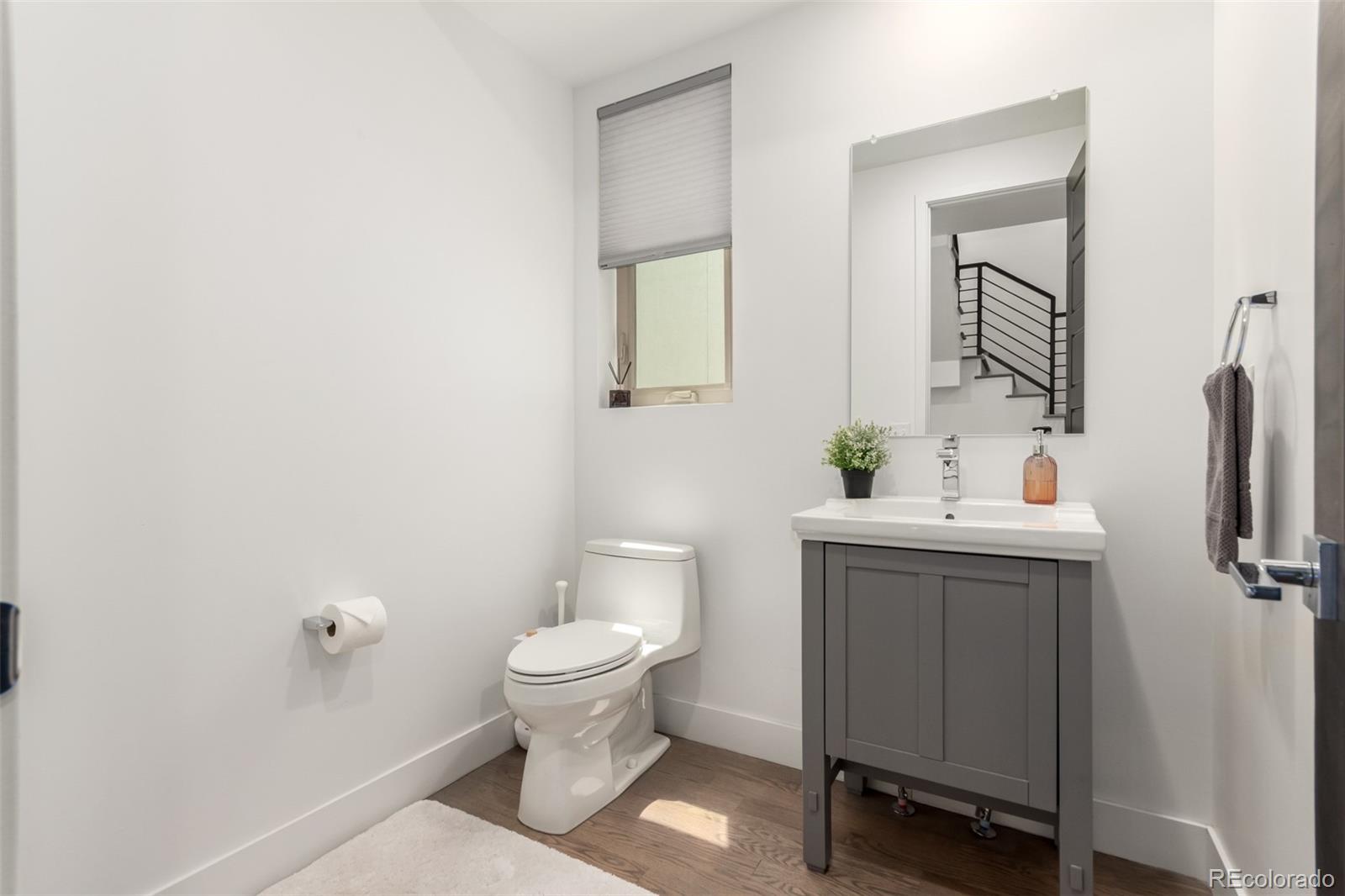 MLS Image #16 for 3586 s ogden street,englewood, Colorado