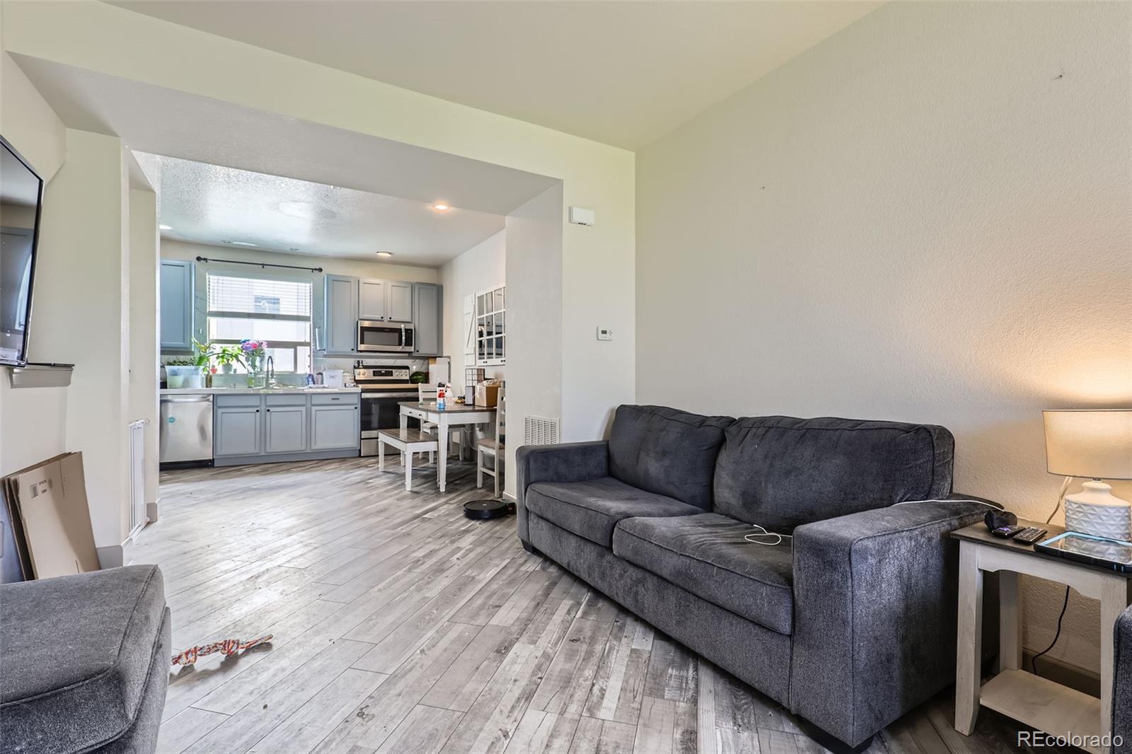 MLS Image #13 for 2950  geneva street,denver, Colorado