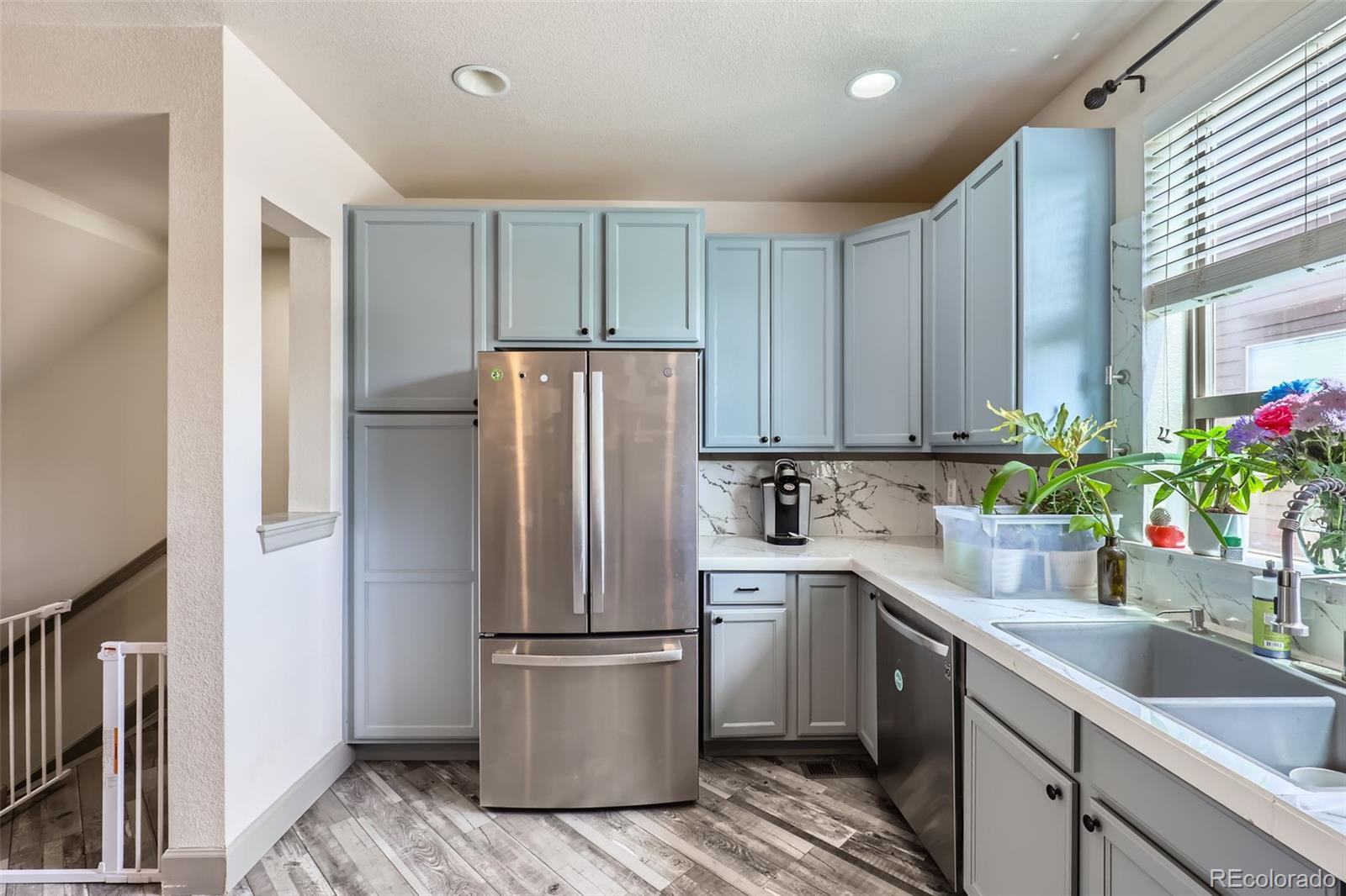 MLS Image #17 for 2950  geneva street,denver, Colorado