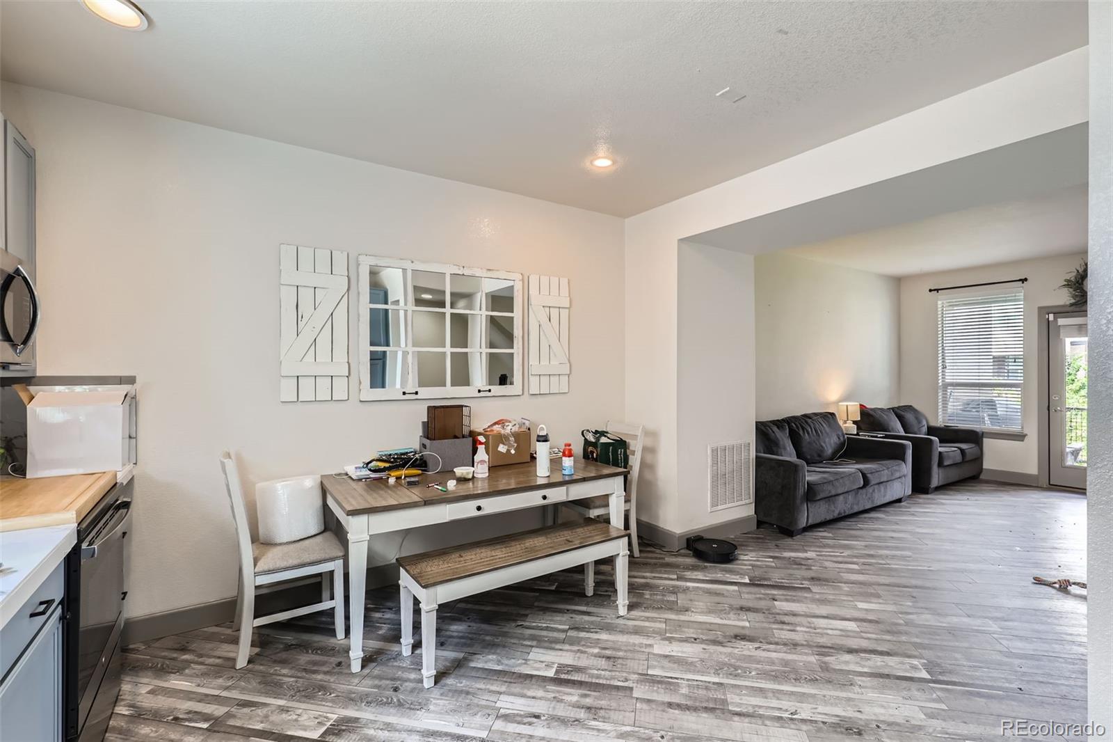 MLS Image #19 for 2950  geneva street,denver, Colorado