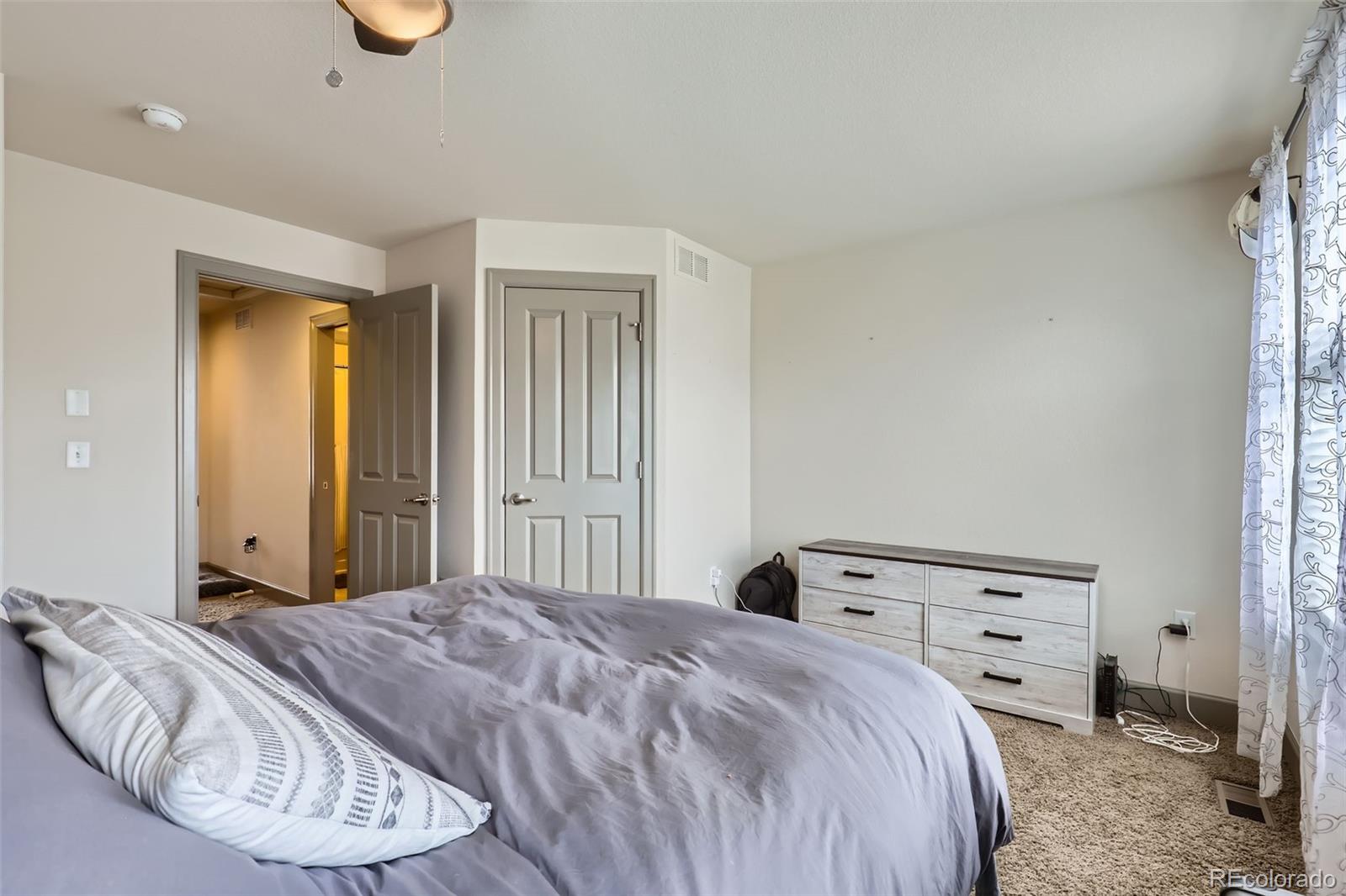 MLS Image #20 for 2950  geneva street,denver, Colorado