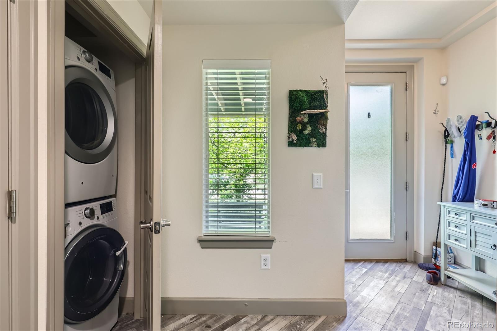 MLS Image #7 for 2950  geneva street,denver, Colorado