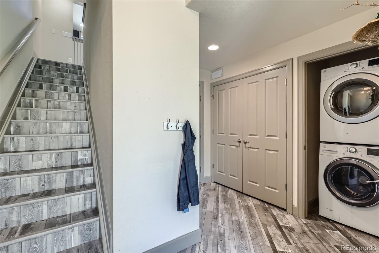MLS Image #9 for 2950  geneva street,denver, Colorado
