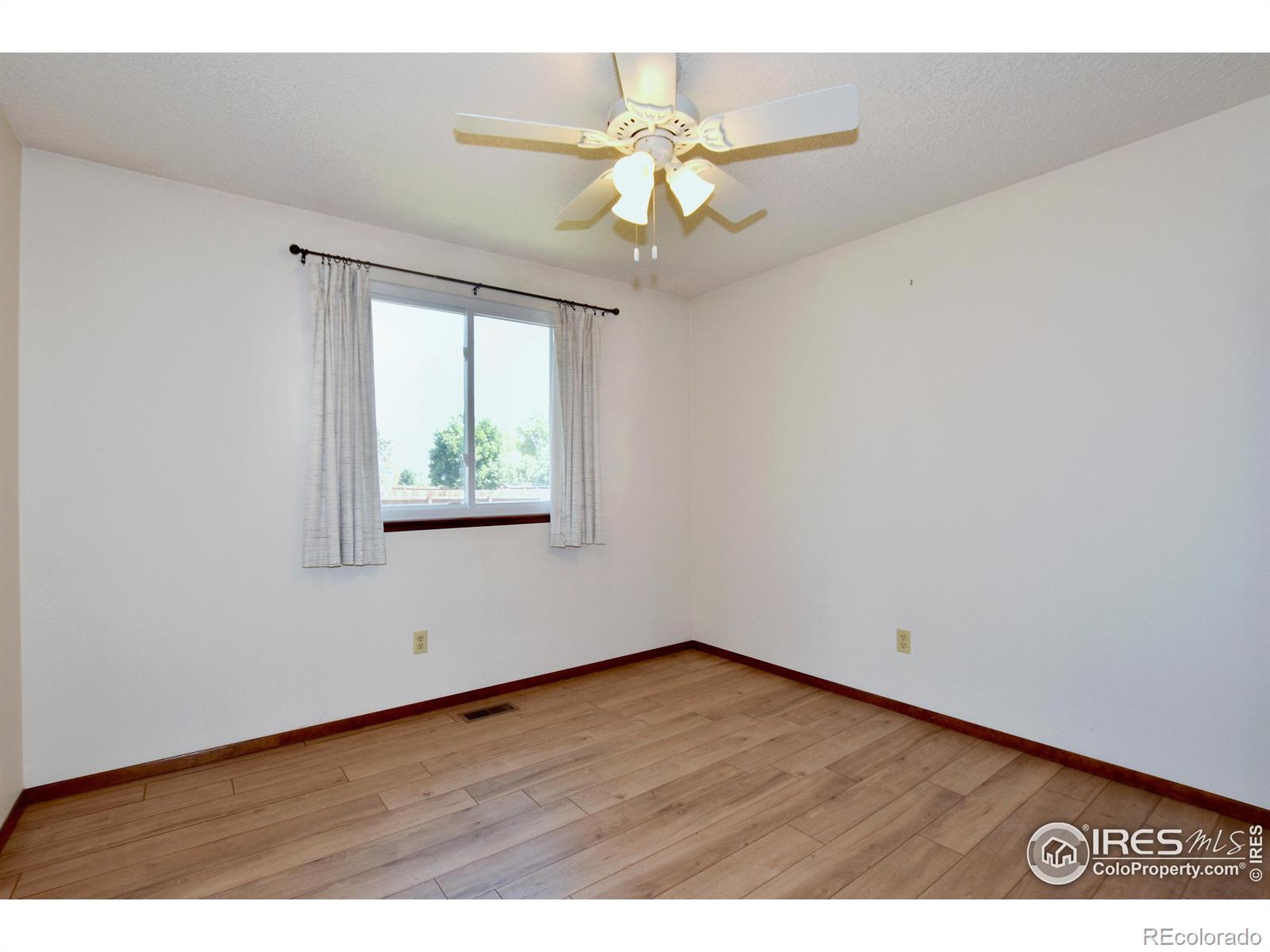 MLS Image #10 for 2802  clydesdale court,fort collins, Colorado