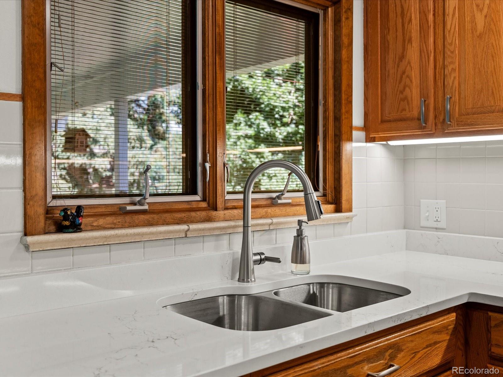 MLS Image #13 for 1827 s fairfax street,denver, Colorado