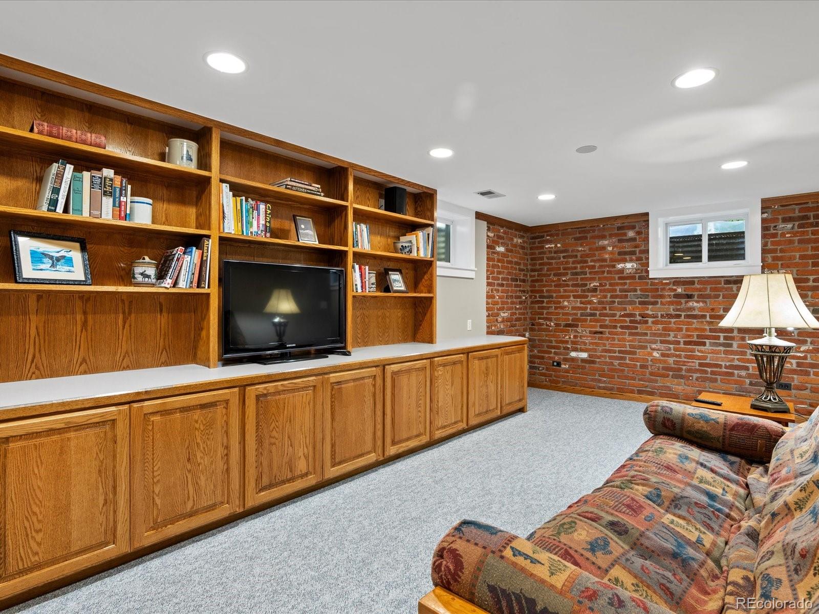 MLS Image #23 for 1827 s fairfax street,denver, Colorado