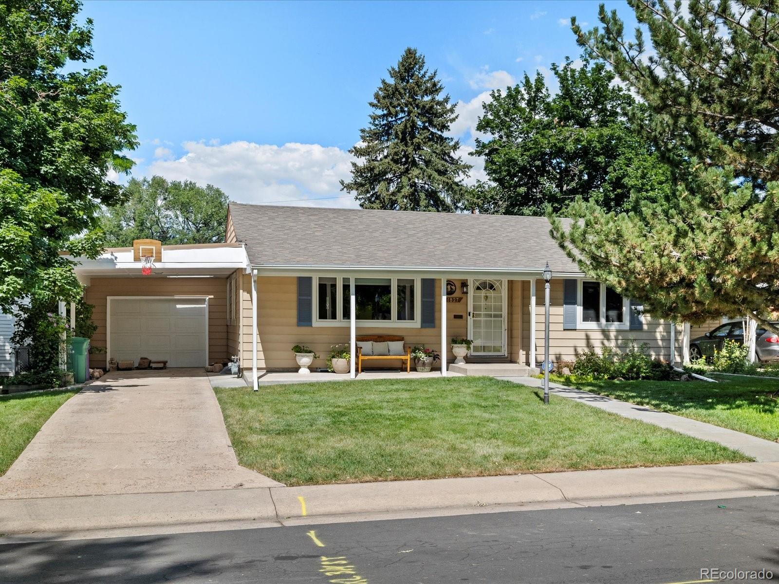 MLS Image #3 for 1827 s fairfax street,denver, Colorado