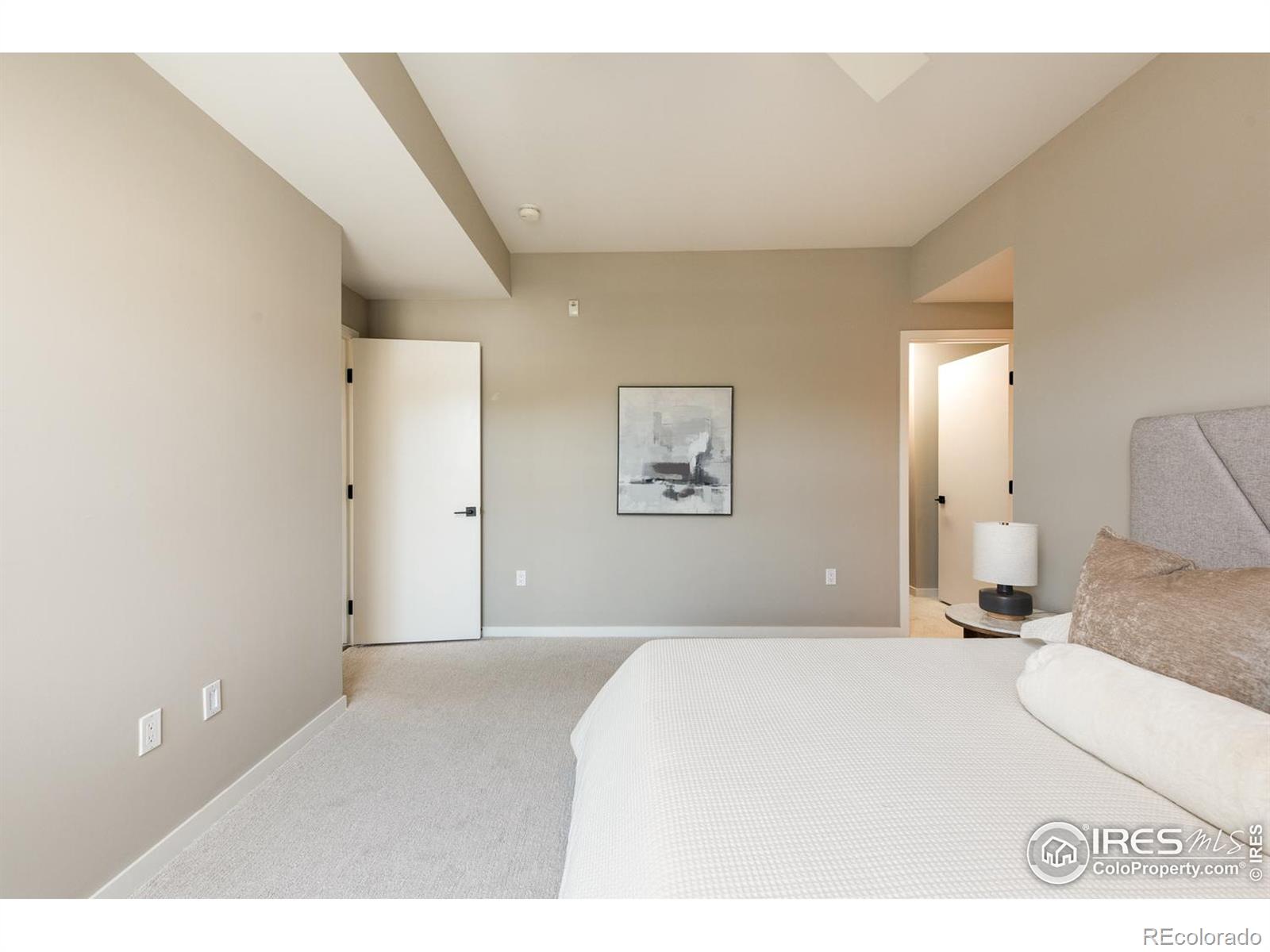 MLS Image #16 for 3701  arapahoe avenue,boulder, Colorado