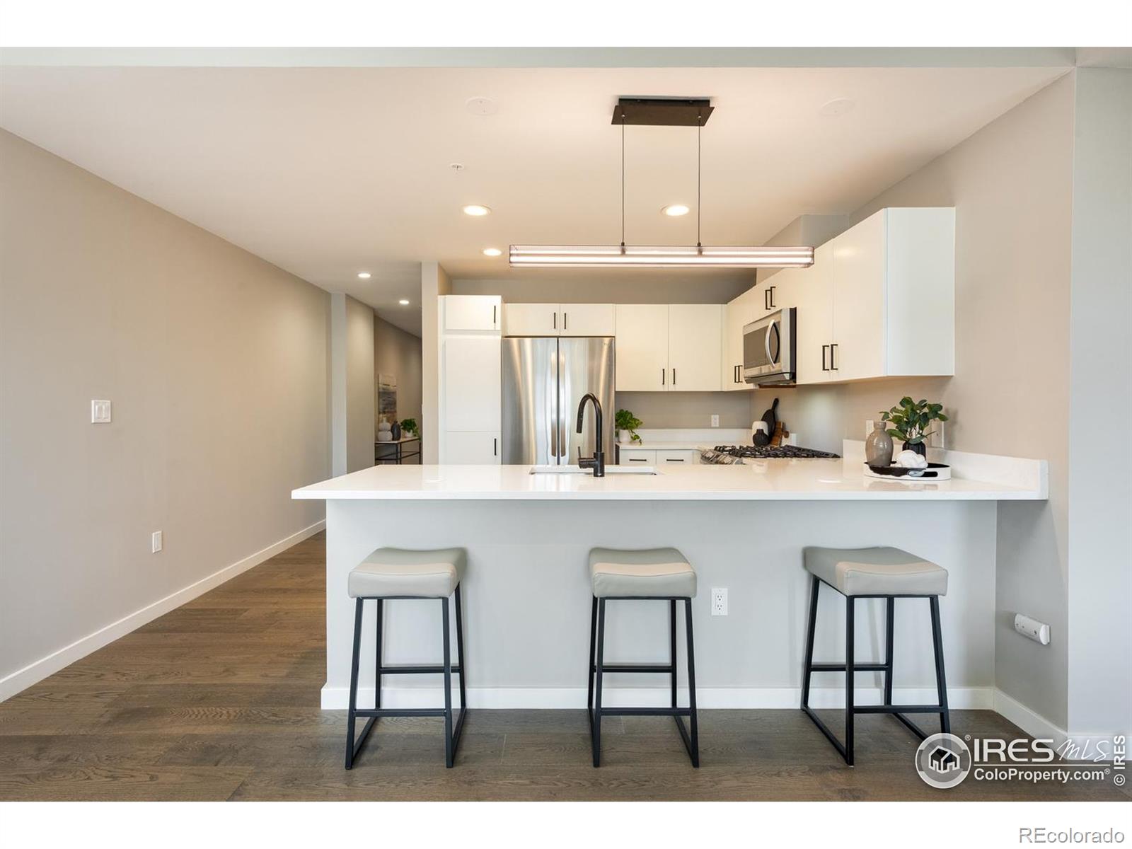 MLS Image #2 for 3701  arapahoe avenue,boulder, Colorado