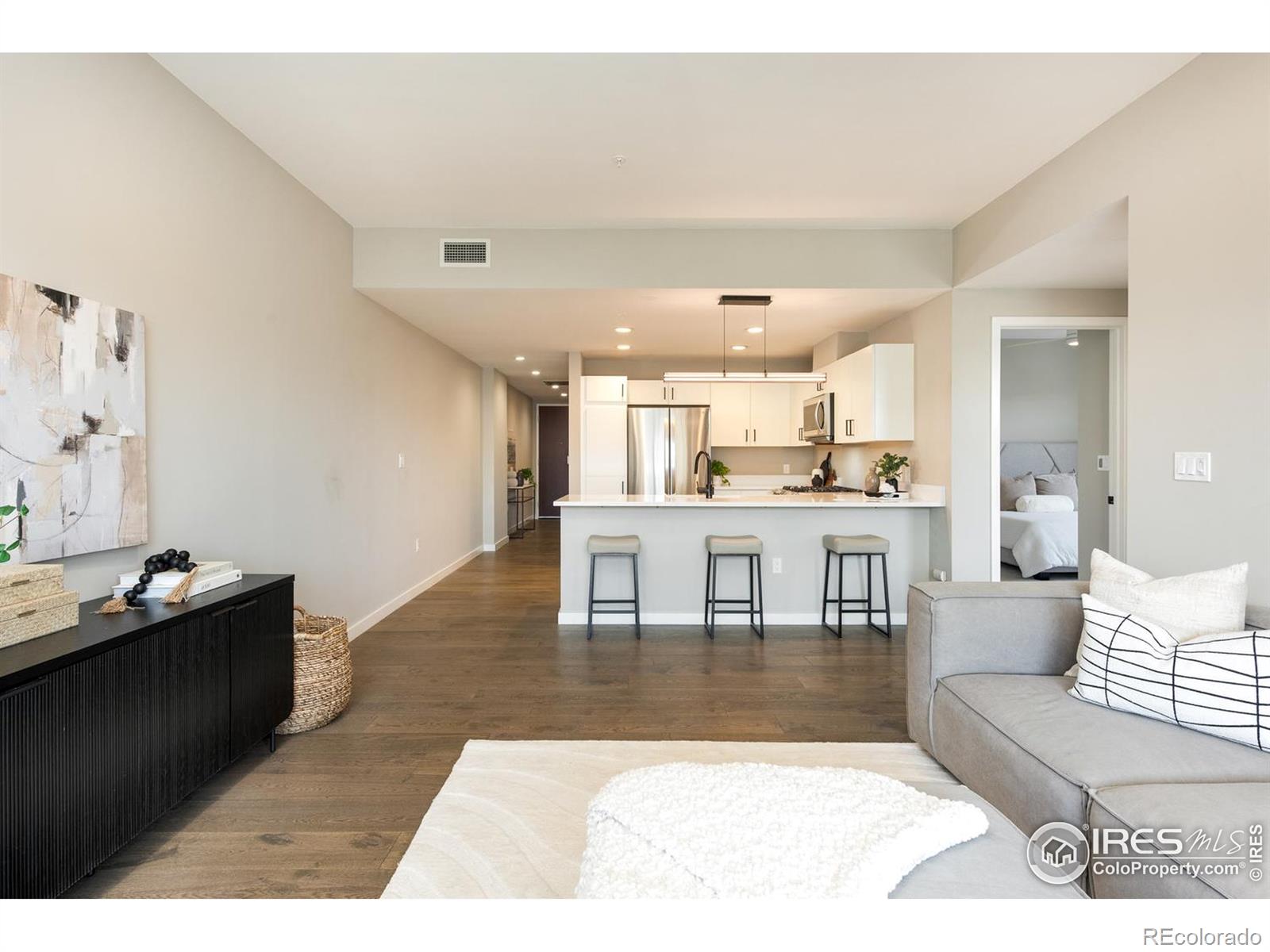 MLS Image #3 for 3701  arapahoe avenue,boulder, Colorado