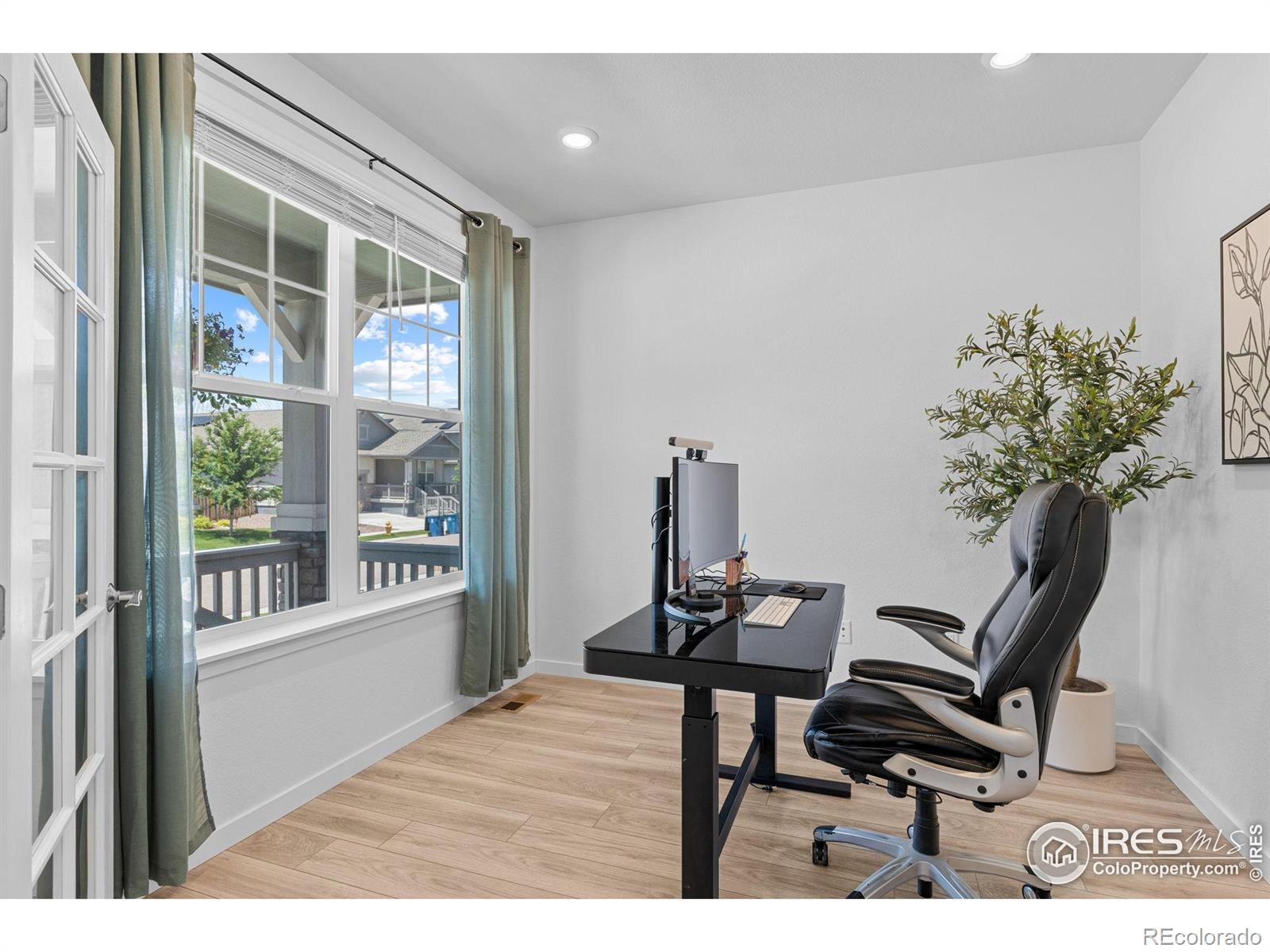 MLS Image #3 for 10932  xanadu street,commerce city, Colorado