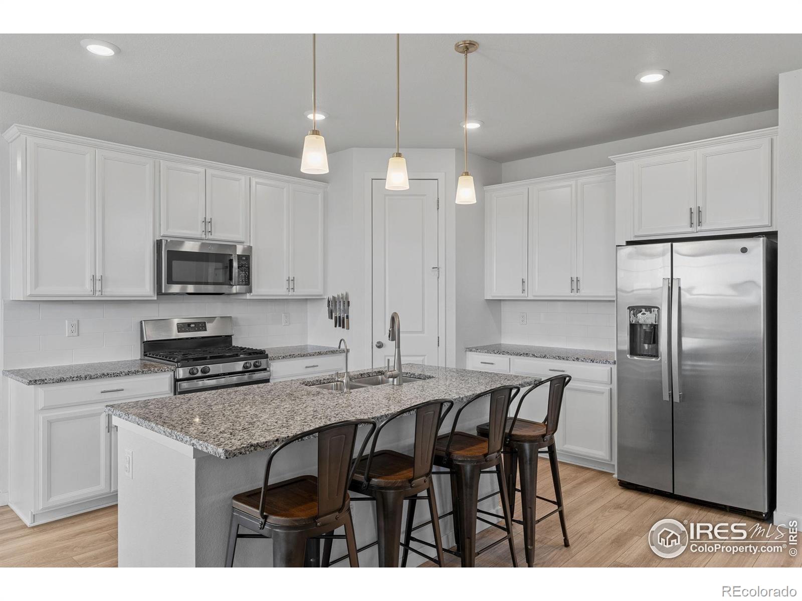 MLS Image #4 for 10932  xanadu street,commerce city, Colorado
