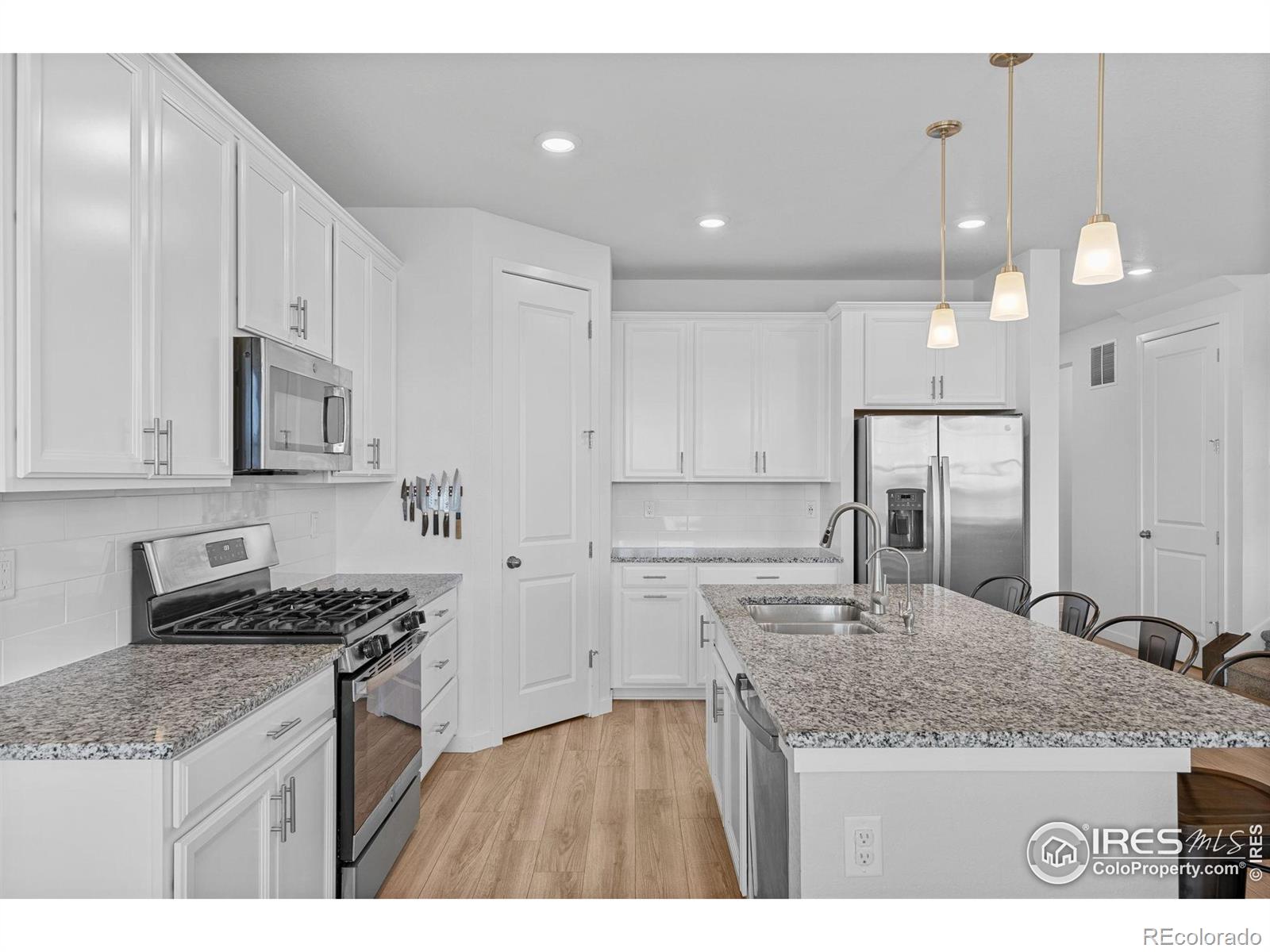 MLS Image #5 for 10932  xanadu street,commerce city, Colorado