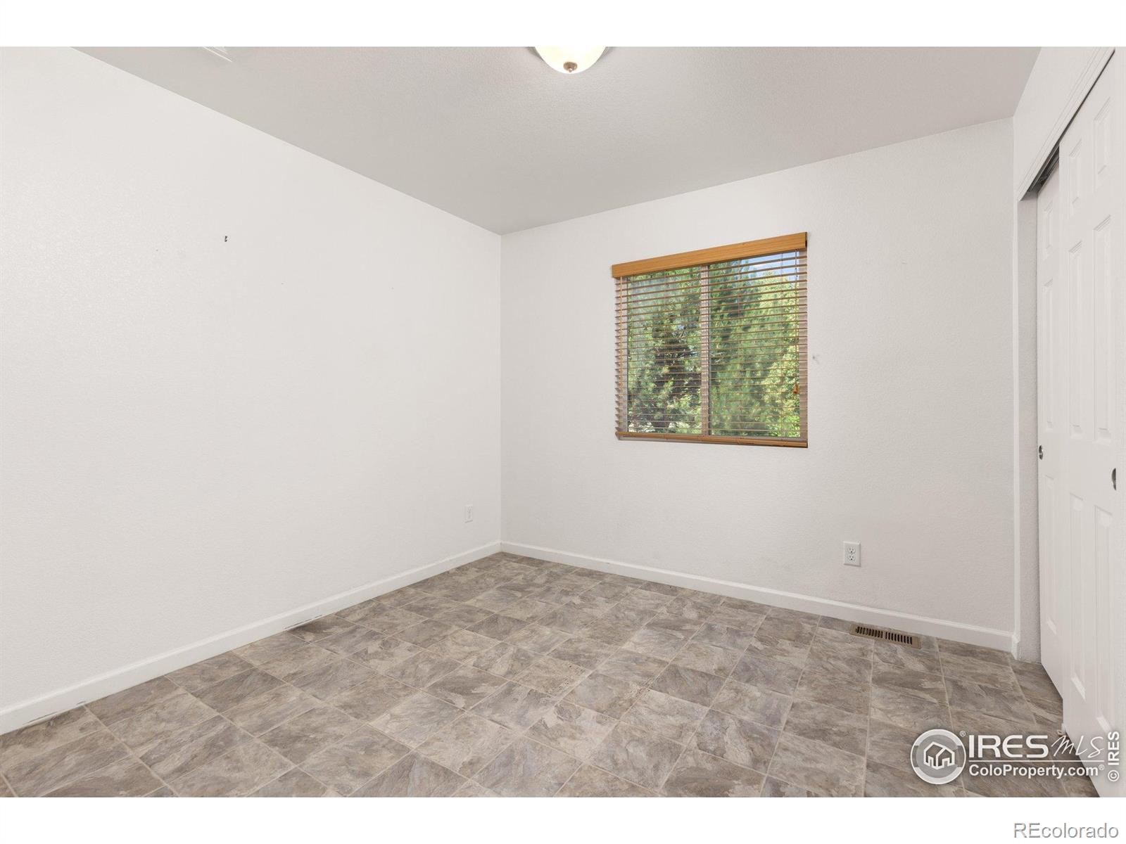 MLS Image #17 for 2336  sopris circle,loveland, Colorado