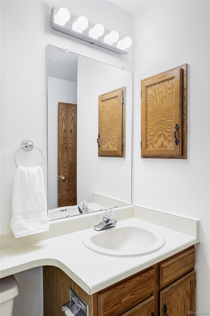 MLS Image #12 for 2040 s xenia way,denver, Colorado