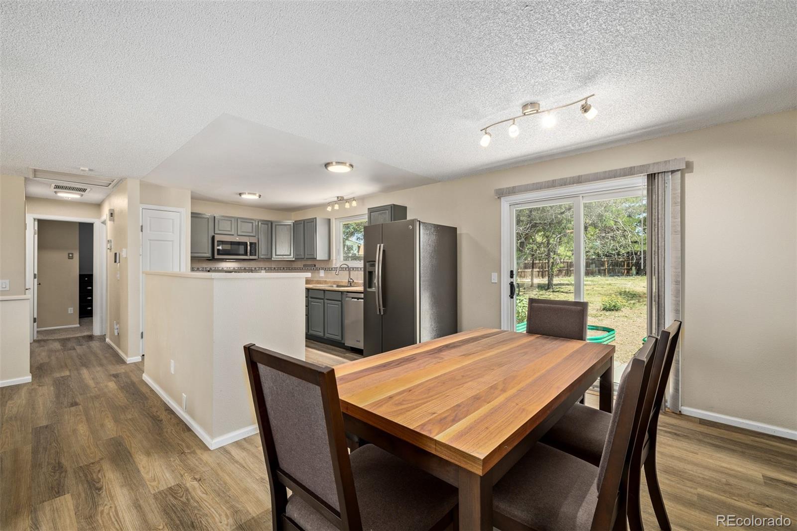 MLS Image #13 for 1394 s zeno street,aurora, Colorado