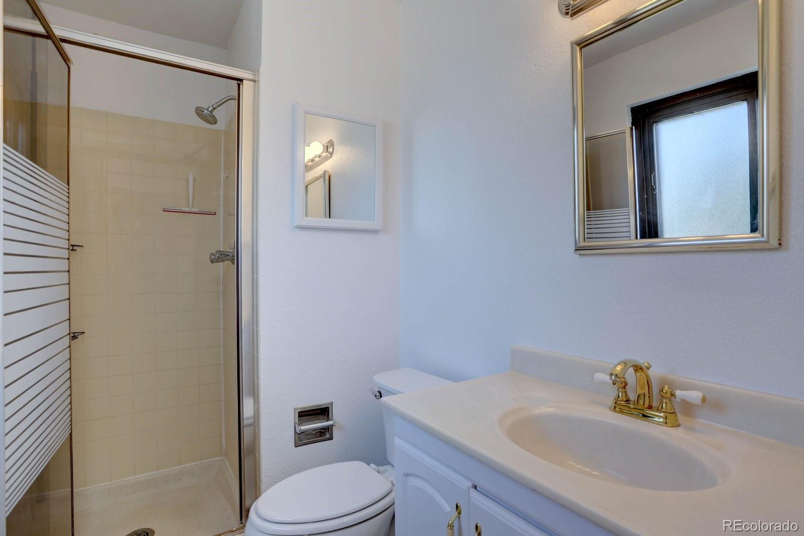 MLS Image #11 for 8693 w swarthmore place,littleton, Colorado