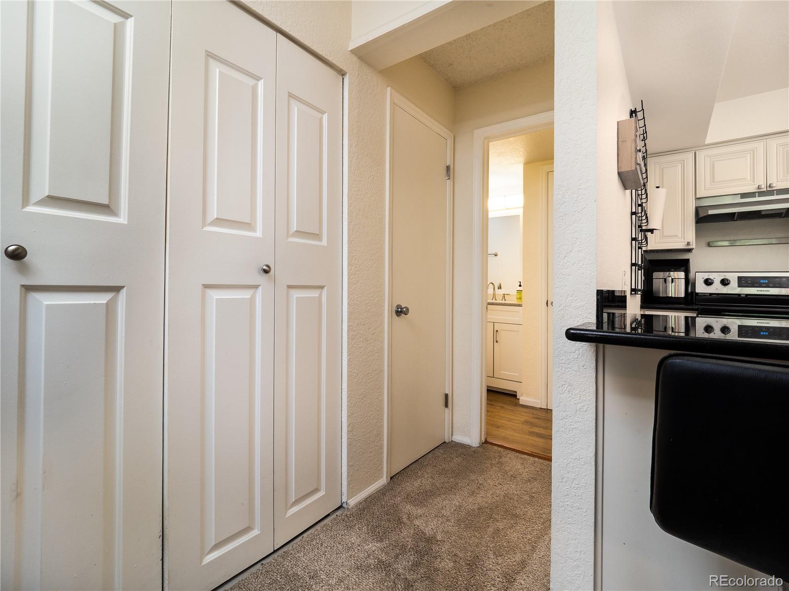 MLS Image #13 for 14590 e 2nd avenue,aurora, Colorado