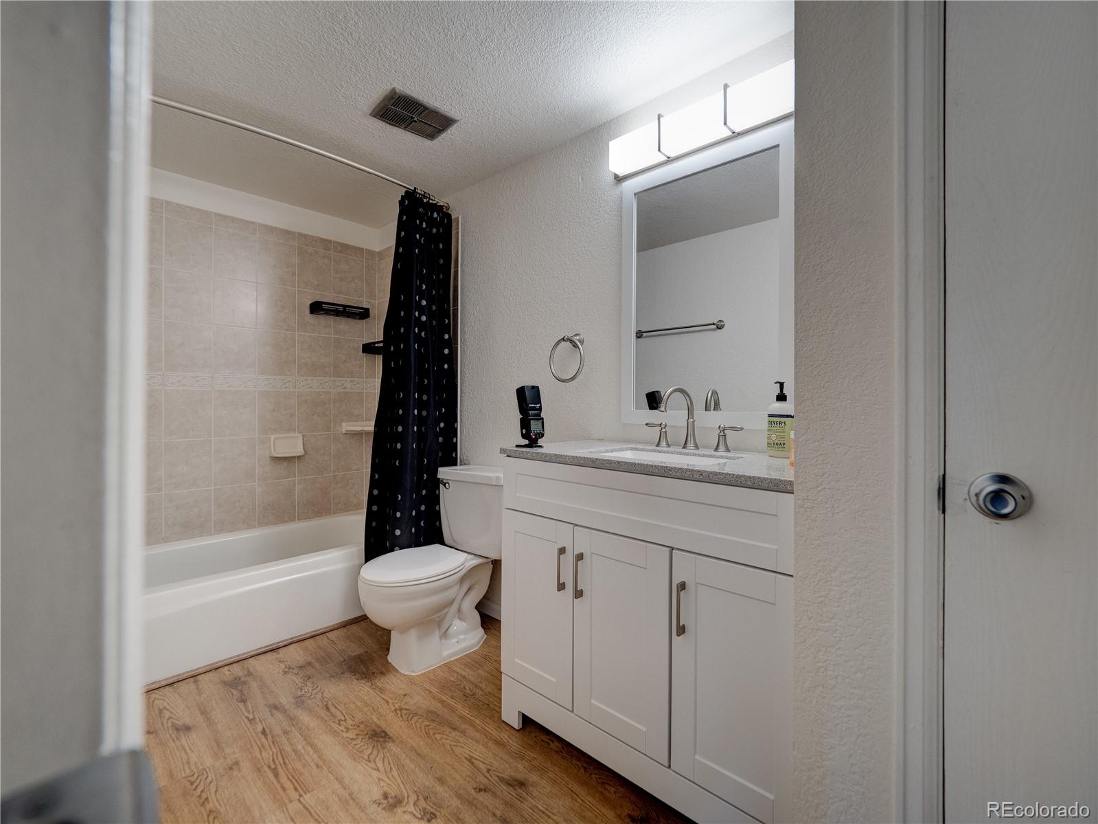 MLS Image #15 for 14590 e 2nd avenue,aurora, Colorado
