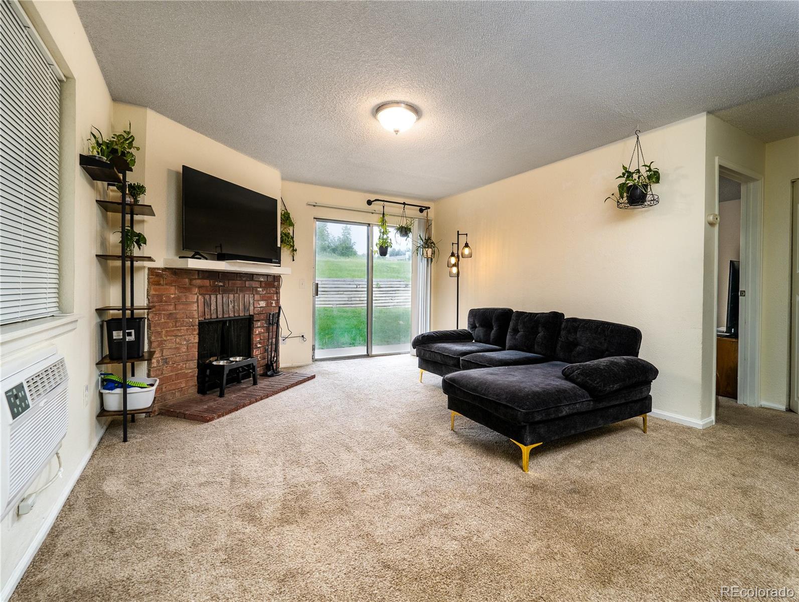 MLS Image #2 for 14590 e 2nd avenue,aurora, Colorado
