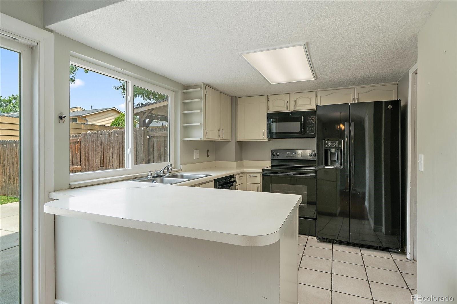 MLS Image #3 for 12642 e kansas place,aurora, Colorado