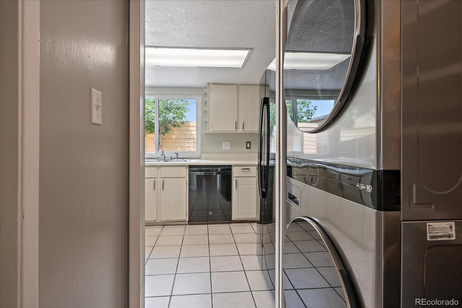 MLS Image #6 for 12642 e kansas place,aurora, Colorado