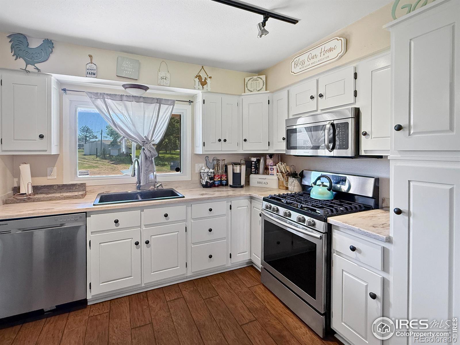 MLS Image #3 for 15503  hadfield street,sterling, Colorado