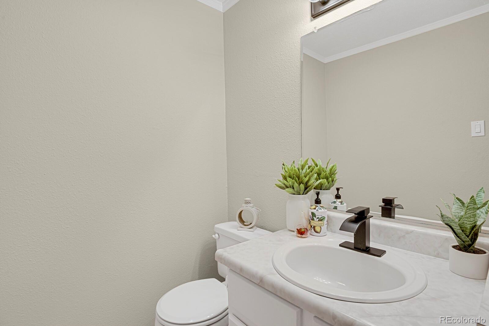 MLS Image #11 for 14042 e utah circle,aurora, Colorado