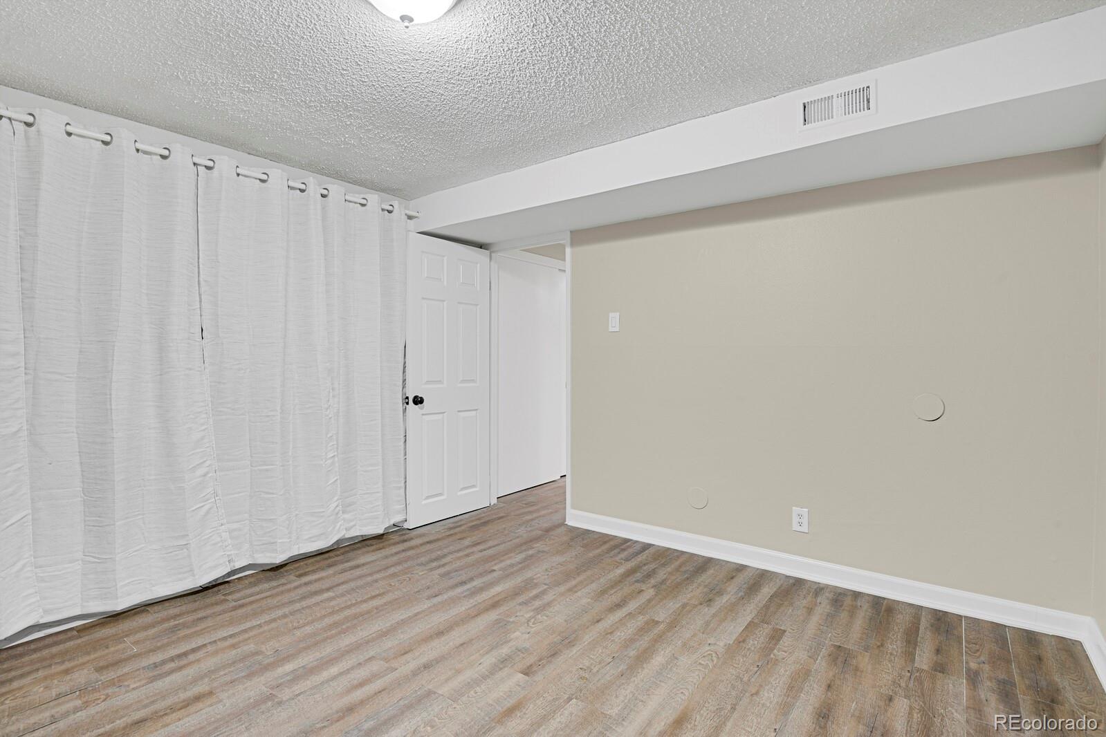 MLS Image #22 for 14042 e utah circle,aurora, Colorado