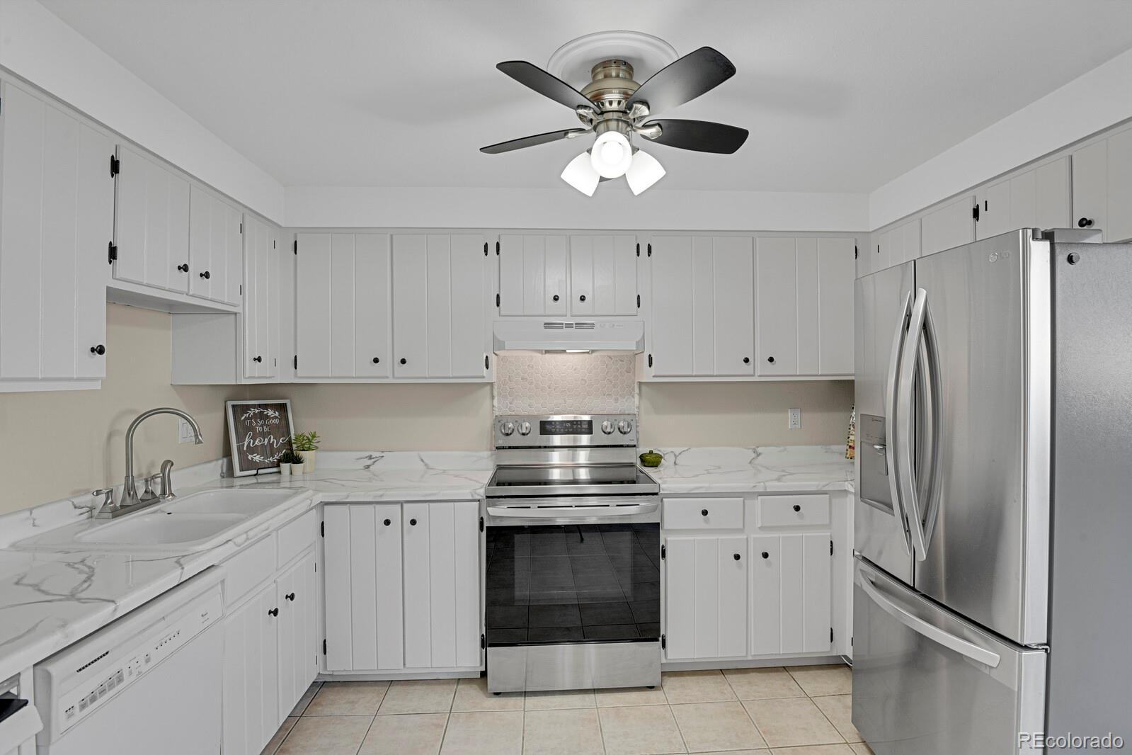 MLS Image #8 for 14042 e utah circle,aurora, Colorado