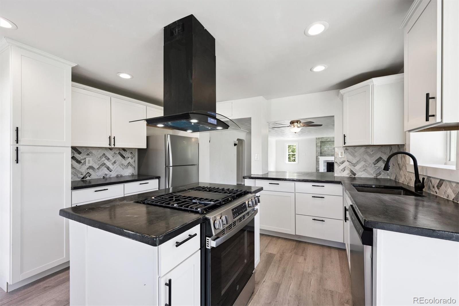 MLS Image #4 for 16707 w 10th avenue,golden, Colorado