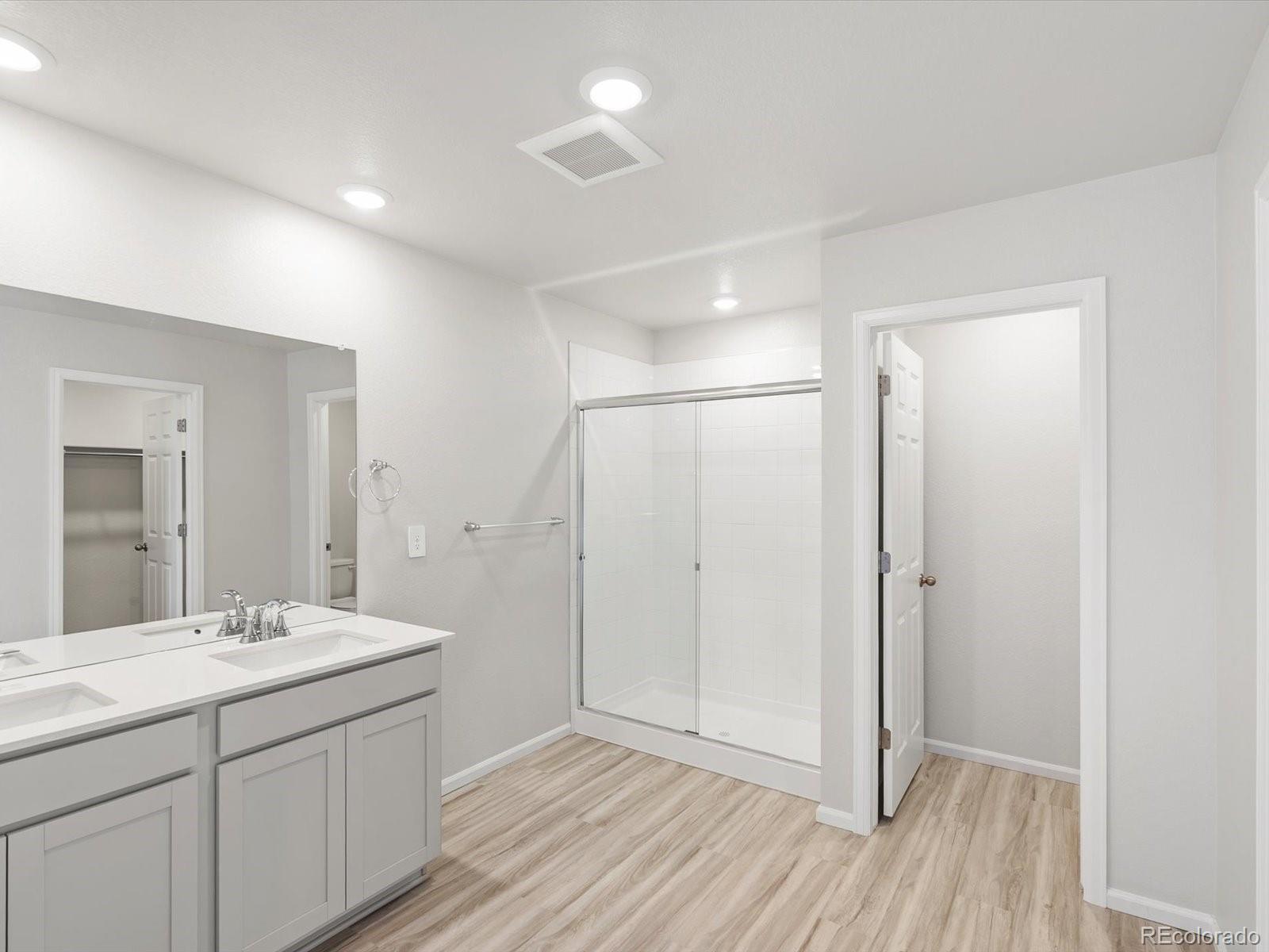 MLS Image #17 for 536  97th avenue,greeley, Colorado