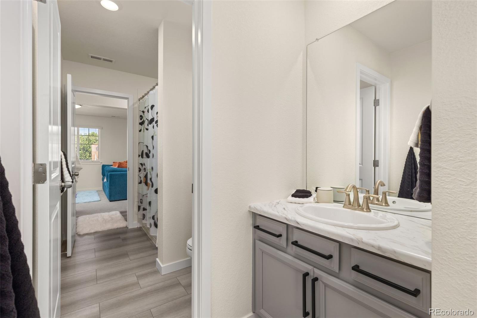 MLS Image #29 for 1061 s de gaulle court,aurora, Colorado