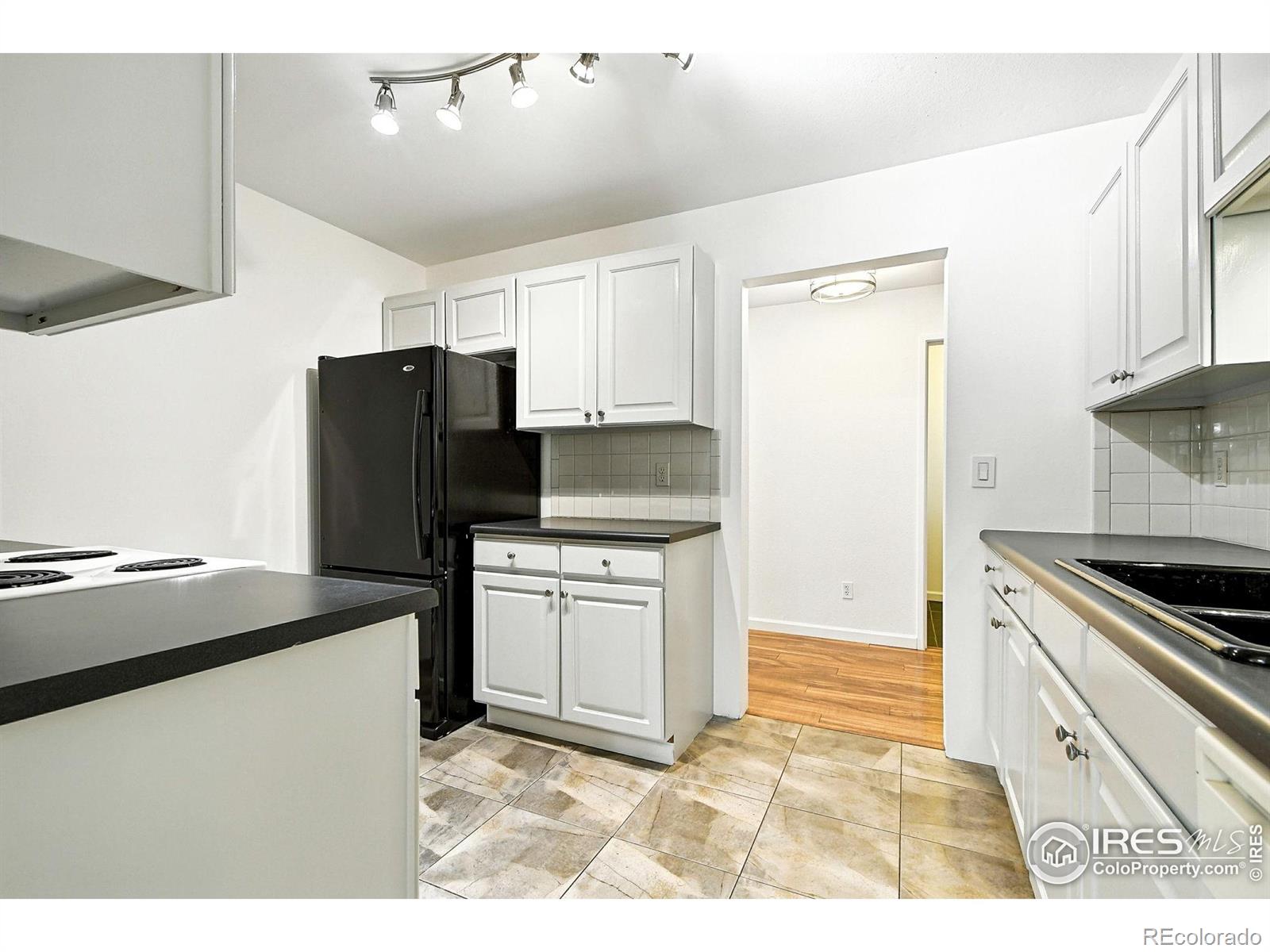 MLS Image #15 for 600  manhattan drive,boulder, Colorado