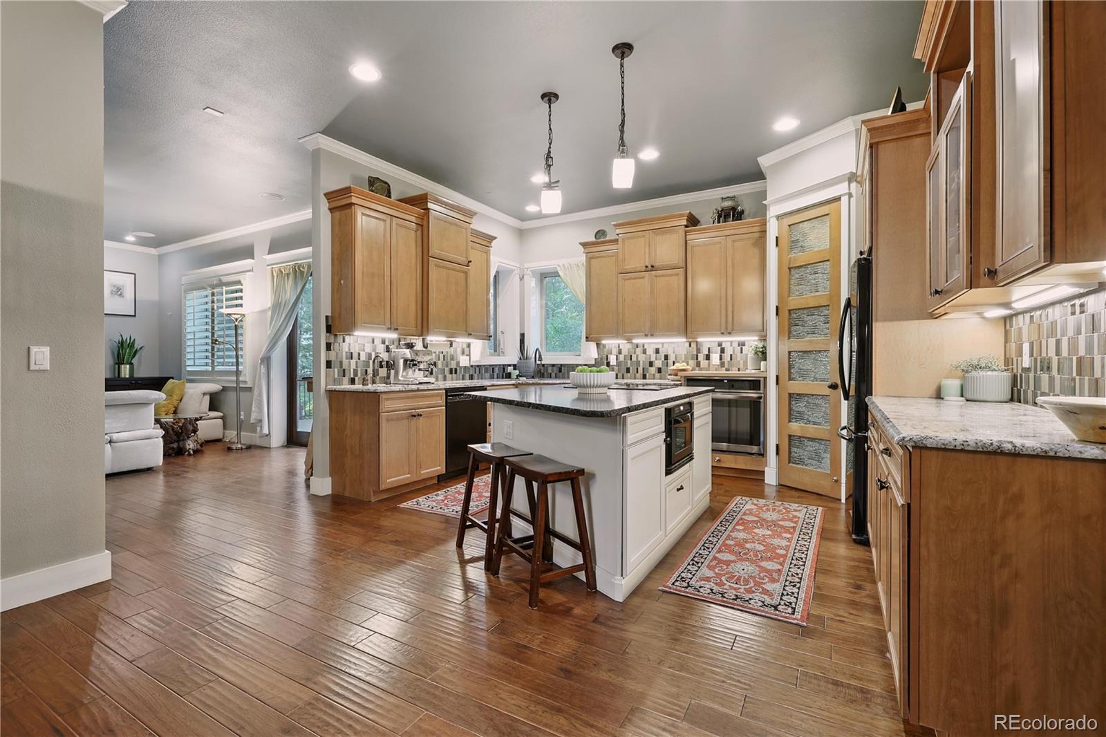 MLS Image #10 for 514 e bijou street,colorado springs, Colorado
