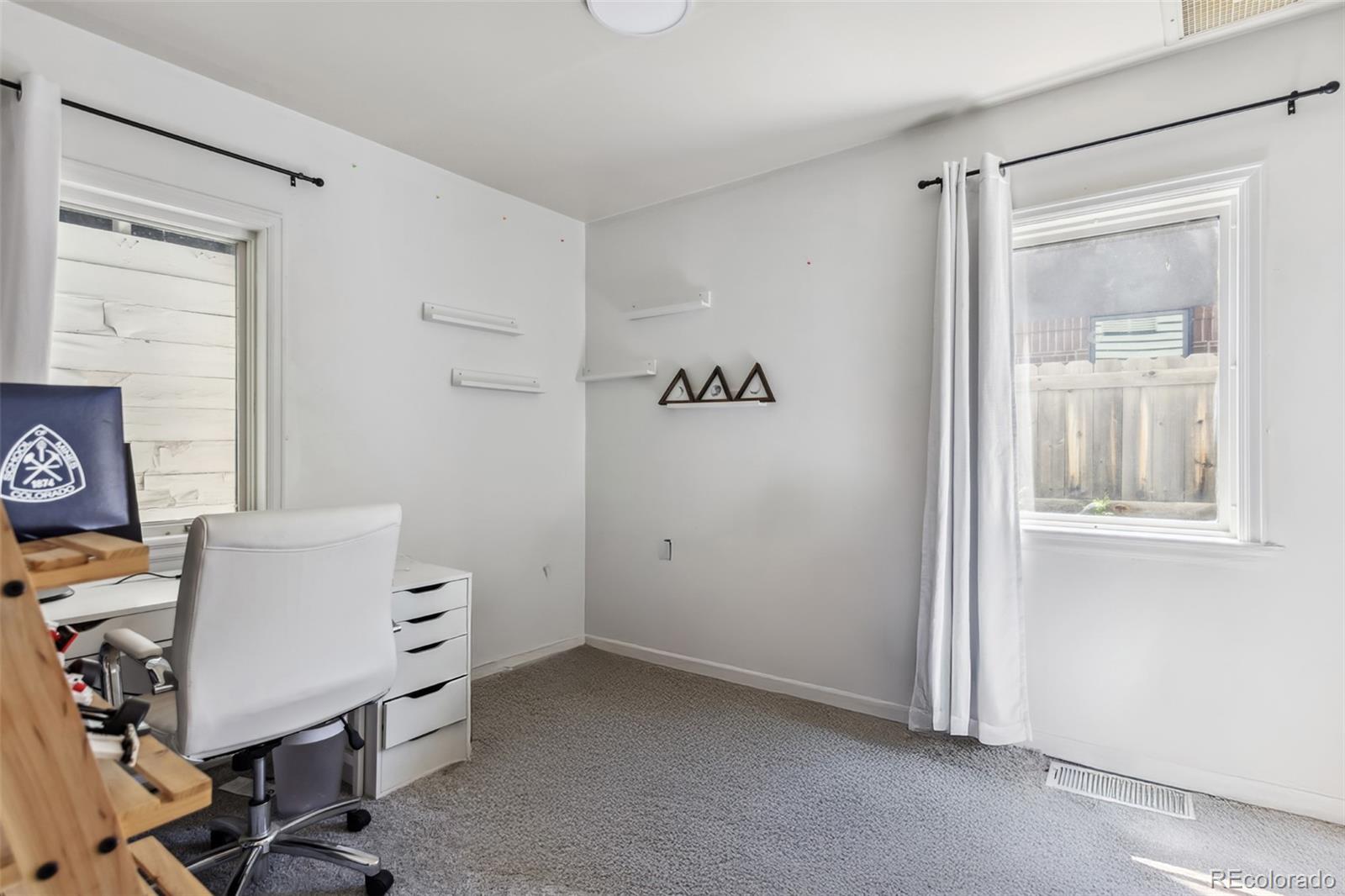 MLS Image #11 for 4401  highline place,denver, Colorado