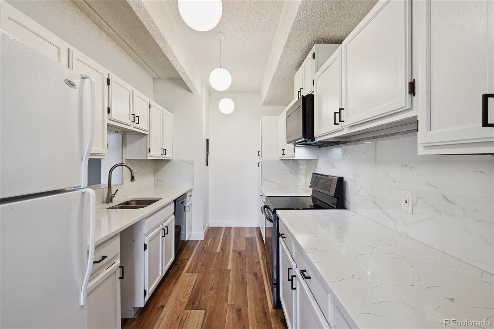 MLS Image #11 for 7865 e mississippi avenue,denver, Colorado
